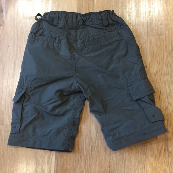 REI olive green boys hiking shorts sz S quick dry - Picture 6 of 6